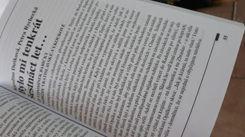 Multikulturní knihovnička čítá už přes 100 publikací