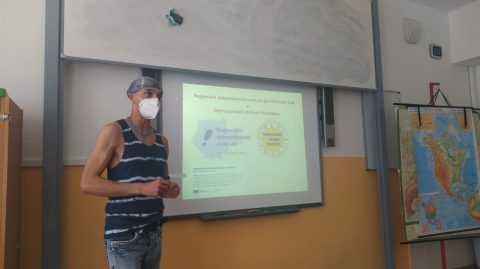 Dobrovolnictví na gymnáziu